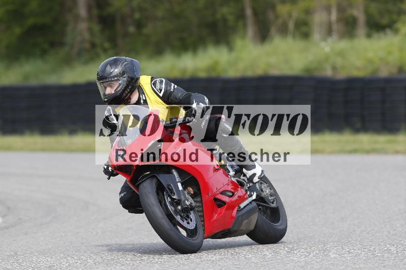 /Archiv-2025/07 19.04.2025 Speer Racing ADR/Instruktorentraining/14